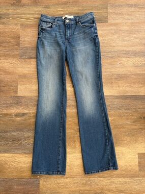 Vintage America vintage boot-y missy jeans size 6/28 embroidered back pockets